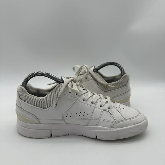 Womens Size 7.5 On The Roger Advantage Cloudtec Tennis Shoes Sneakers All White - Picture 5 of 7